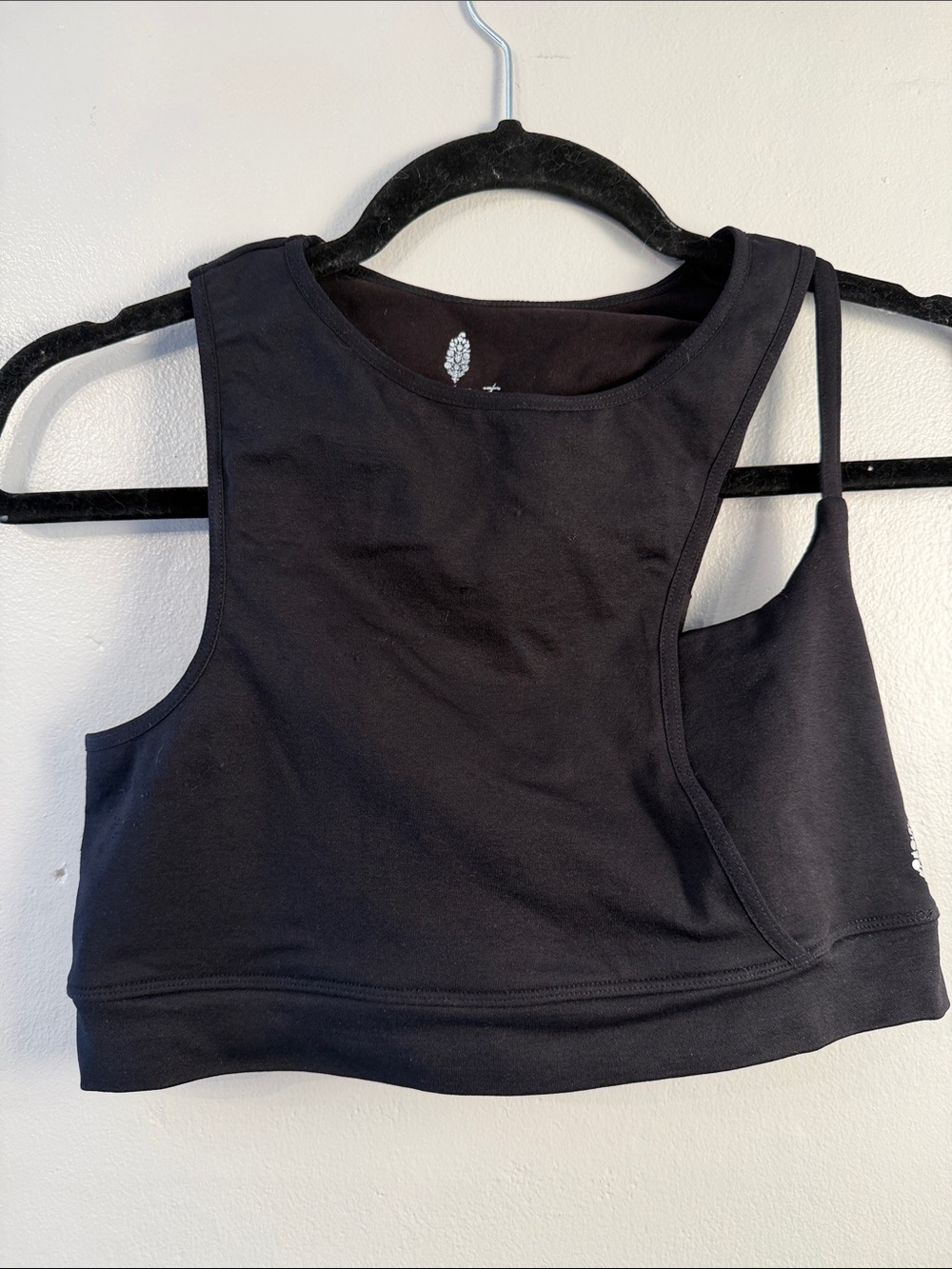 Free People women’s tank sports bra strappy med/large